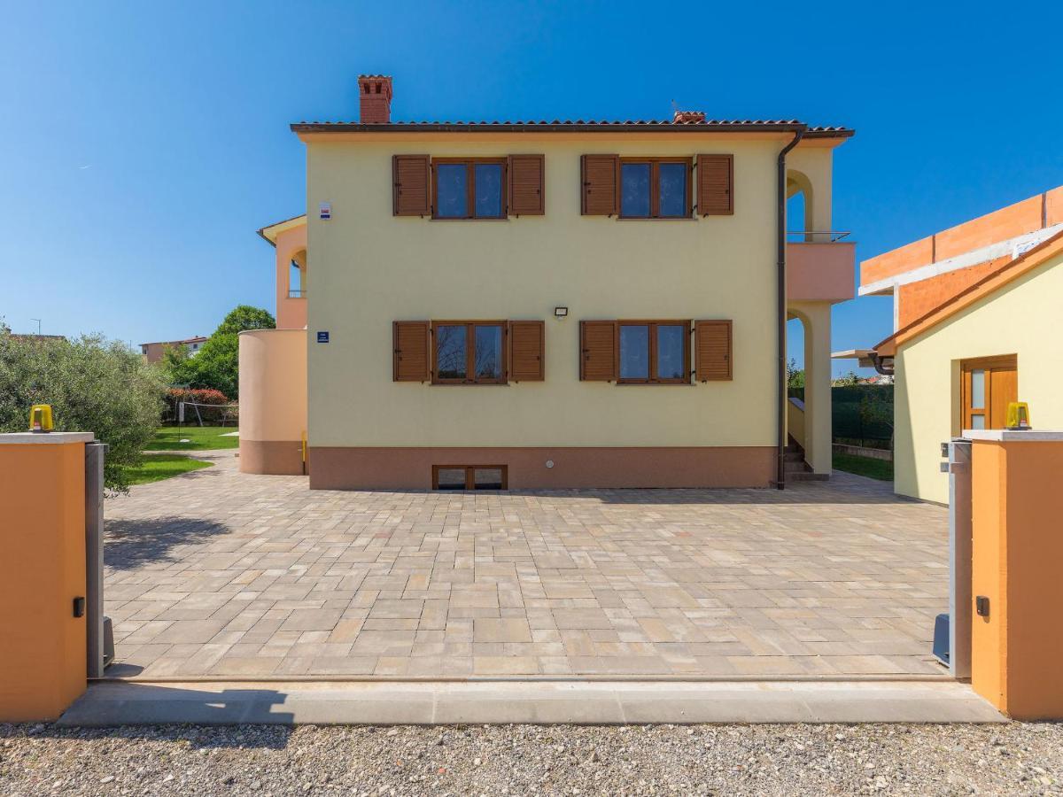Holiday Home Linden Tree By Interhome Pula Exteriör bild